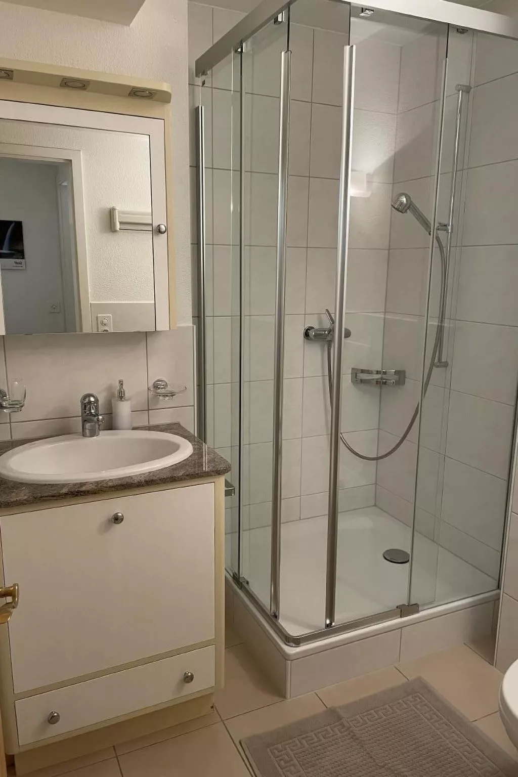 Chesa Islas, Wohnng 11-Inside