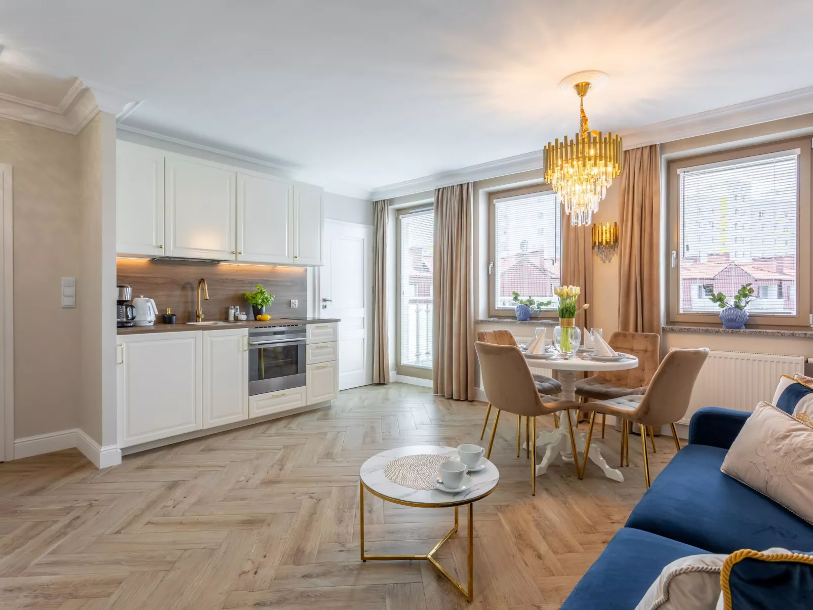 Rose 1 in Swinemünde am Meer-Image-tags.info