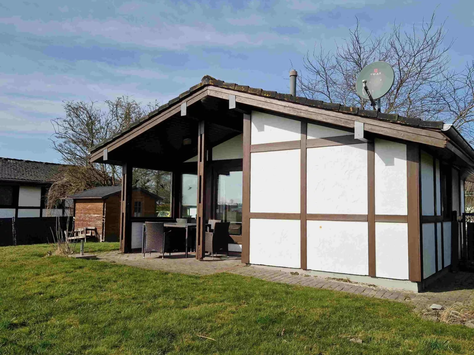 Haus F 21, Randlage mit Wiesenweitblick eingezäu-Draußen