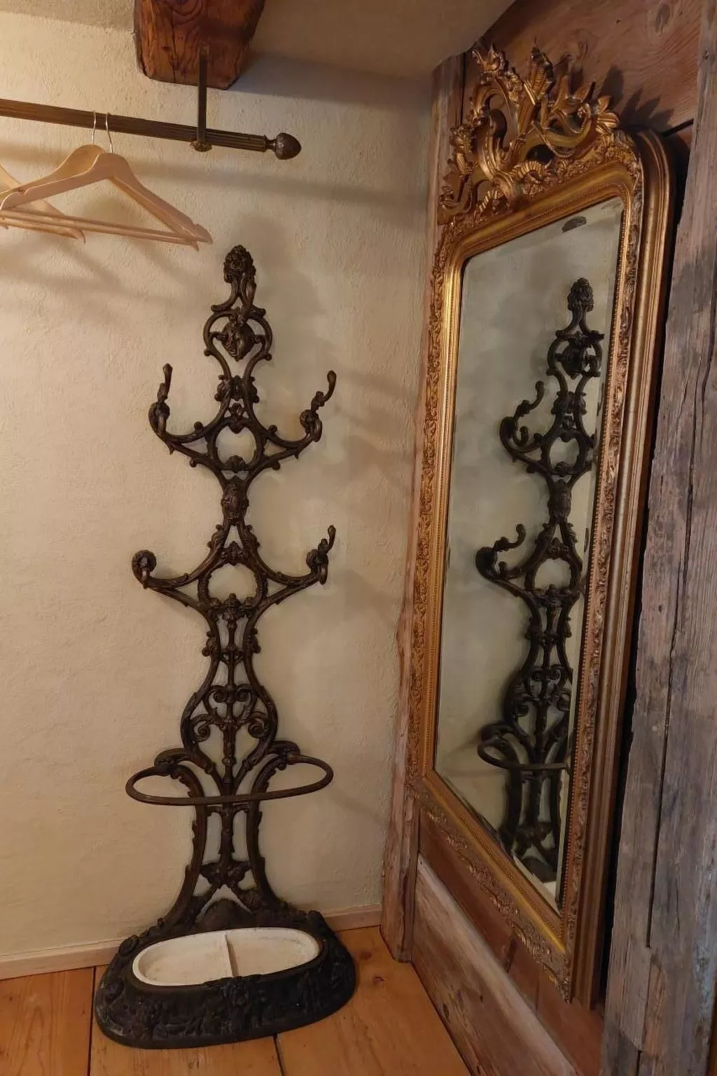 Historisches Riegel-Doppelbauernhaus-Inside