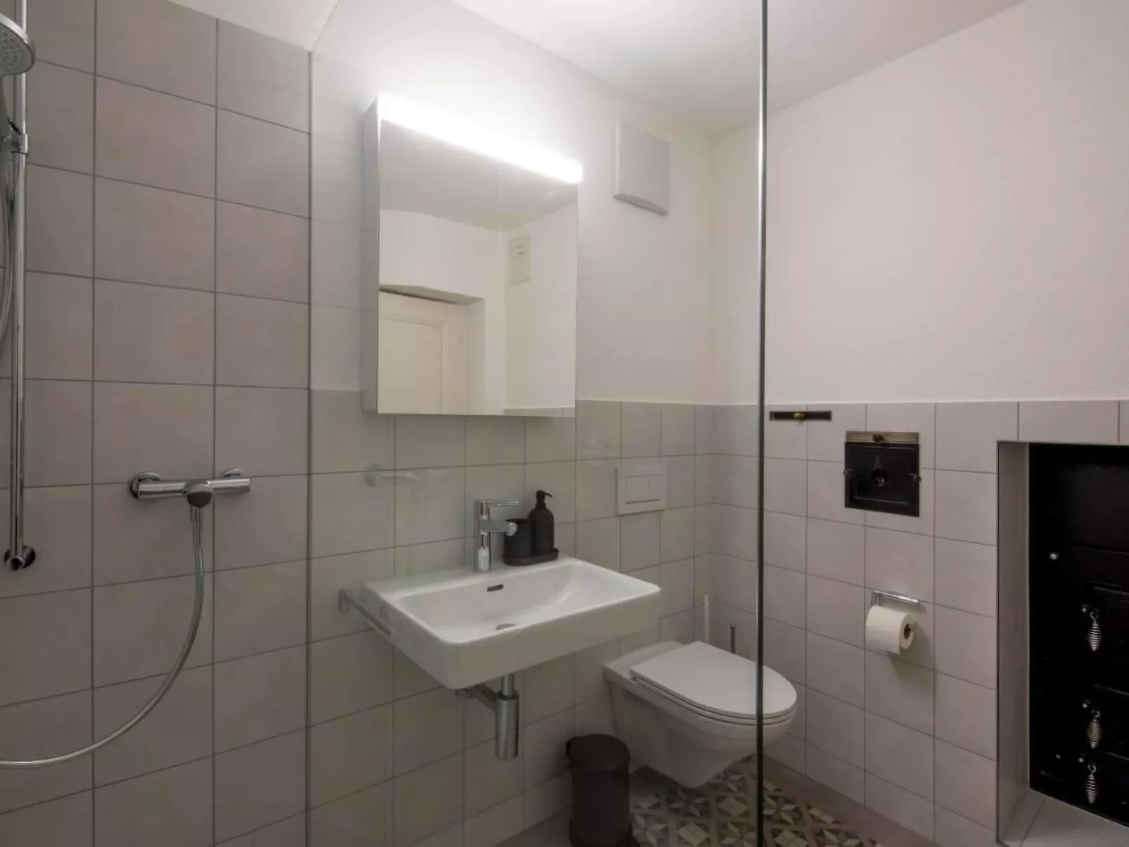 Schloss Heidegg-Drinnen