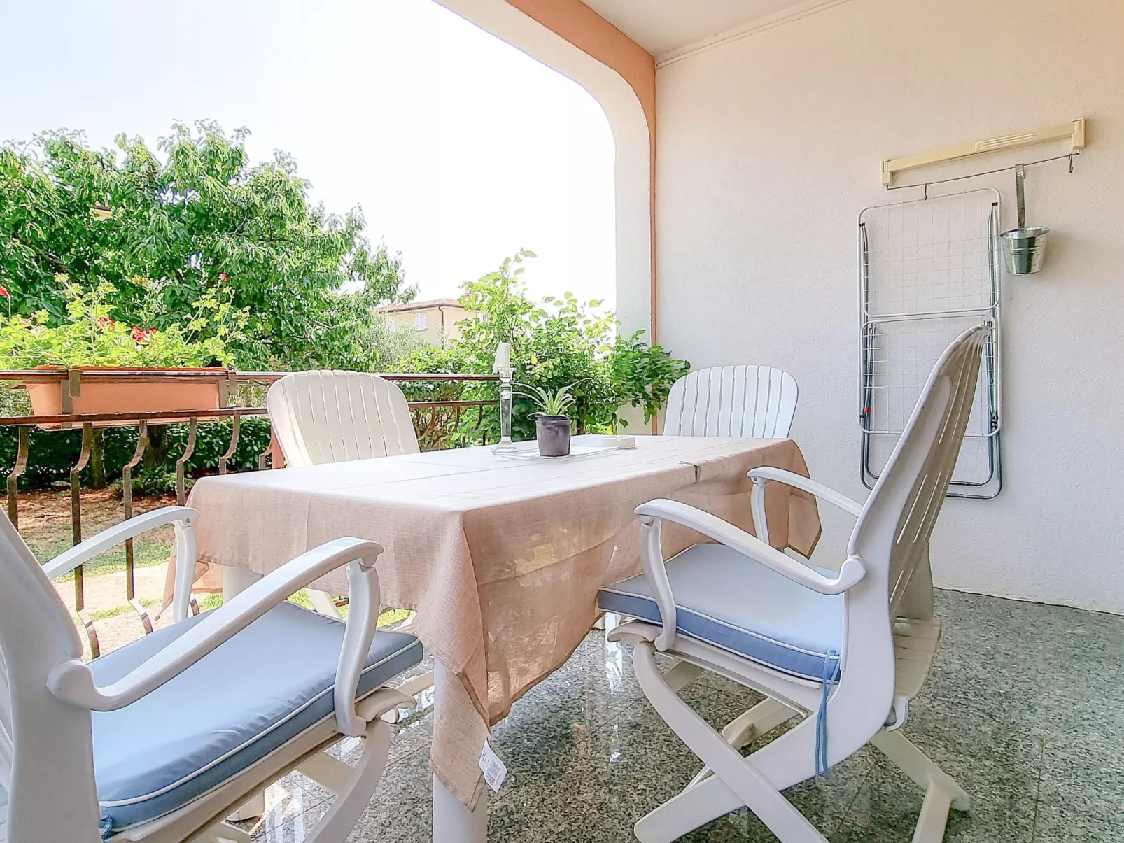 "Maria 4" mit Terrasse-Inside