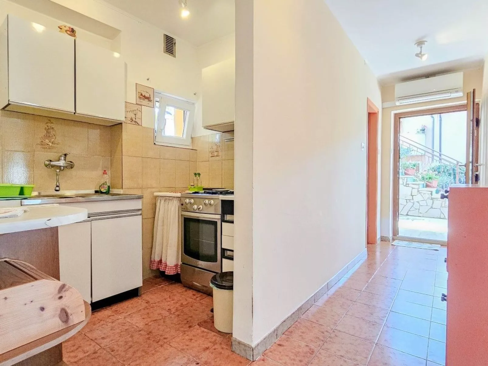 Wohnung in der Altstadt mit Terrasse und Parkplatz-Image-tags.info