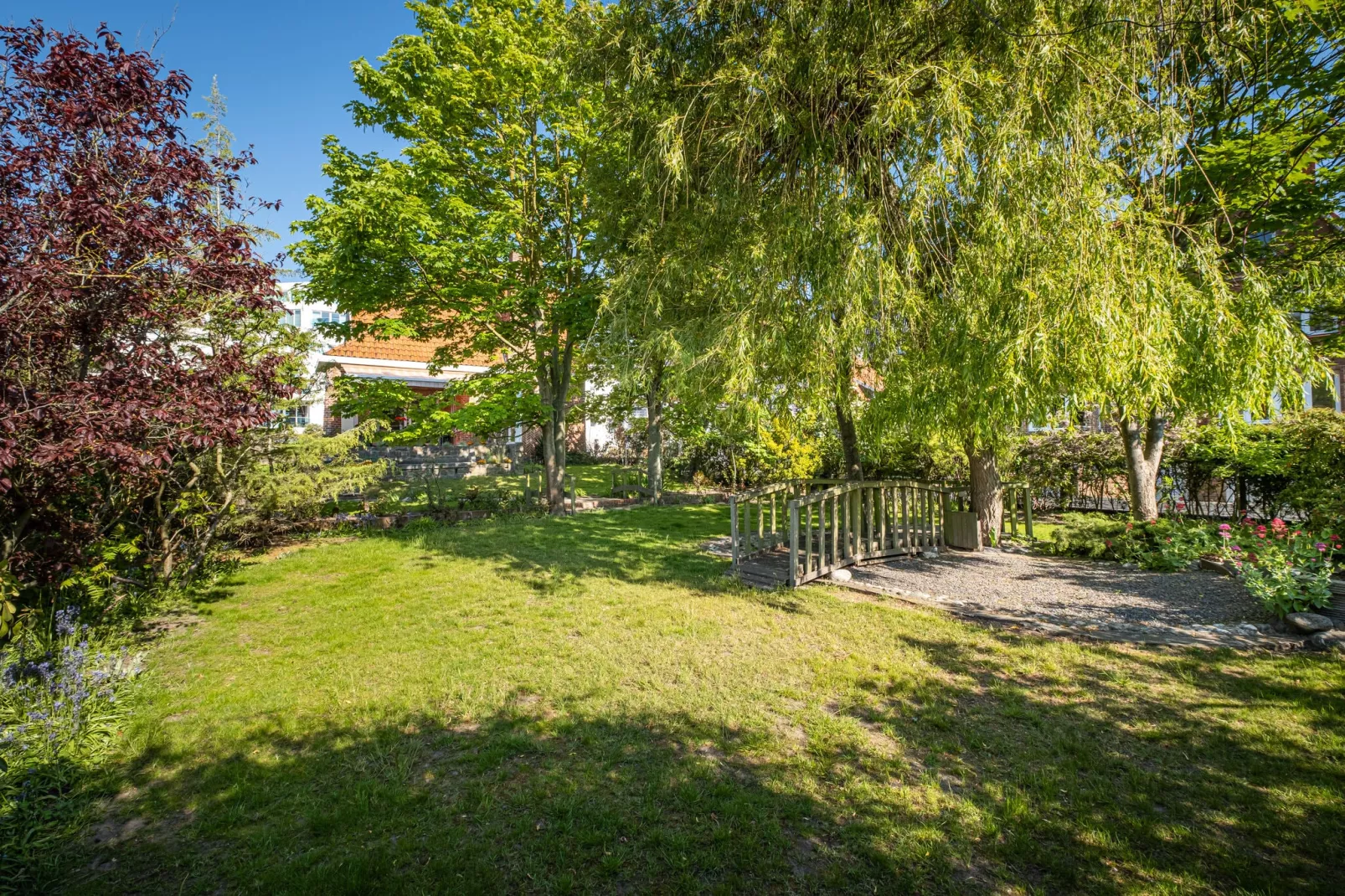 Marsouins-Gardens summer