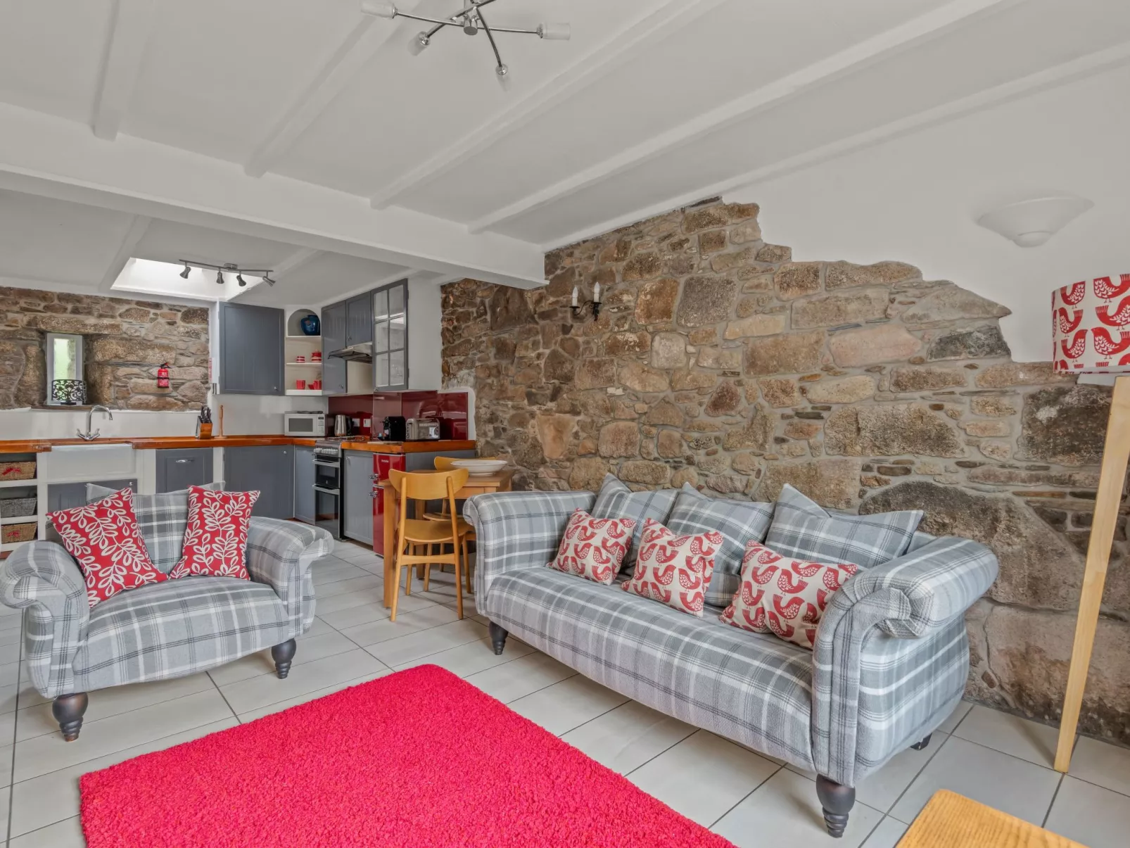 Idyllisches Landhaus Rosemary-Dedans