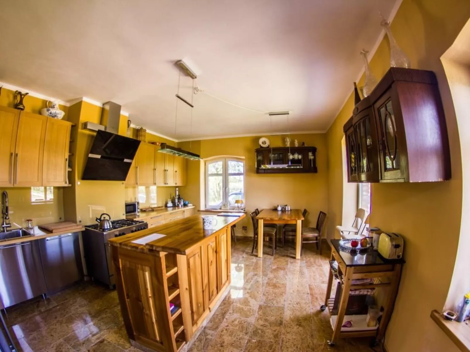 In Szopa mit Garten und Terrasse-Image-tags.info