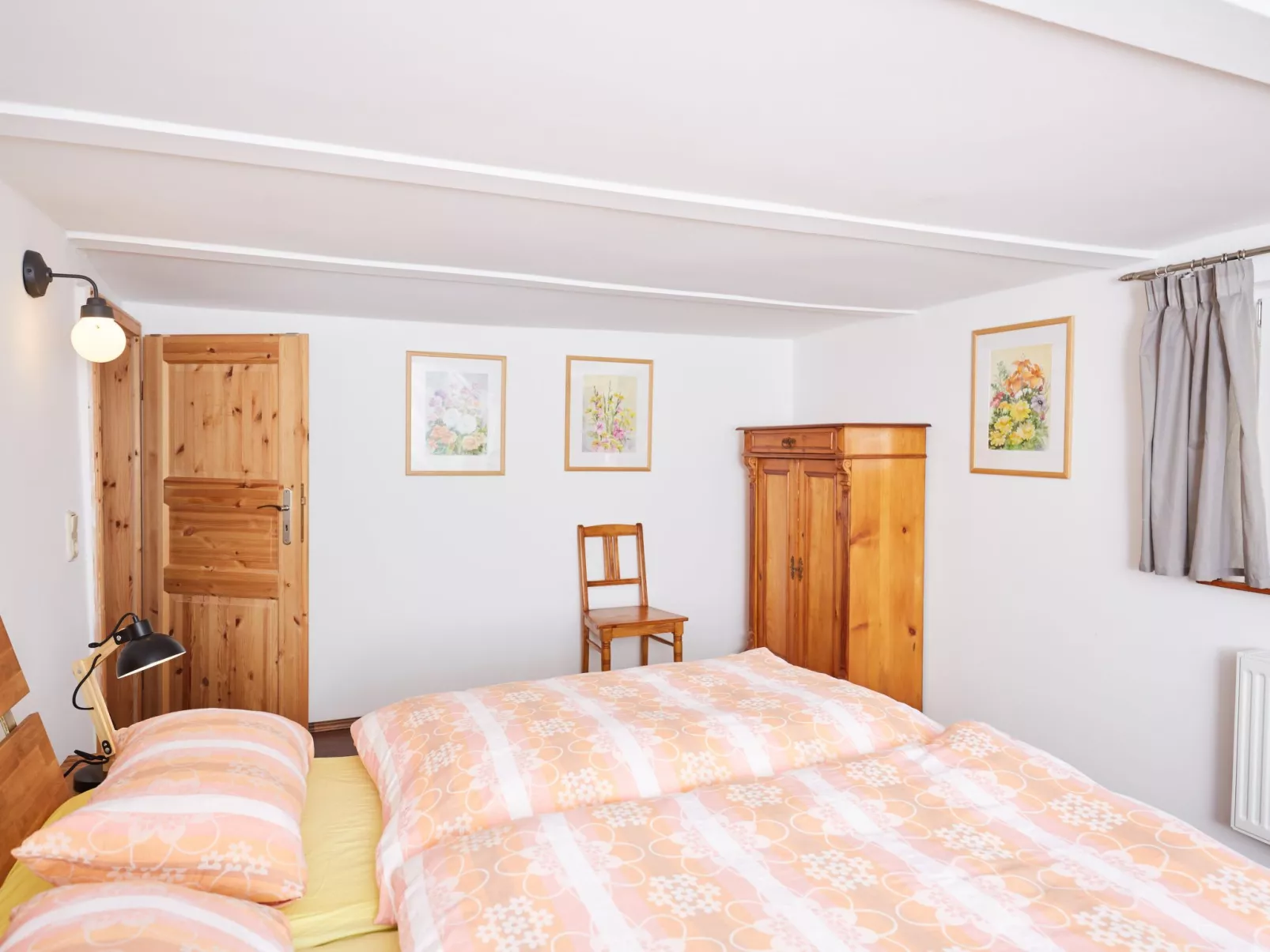 Fachwerkhaus mit Garten, Grill und Terrasse-Dedans