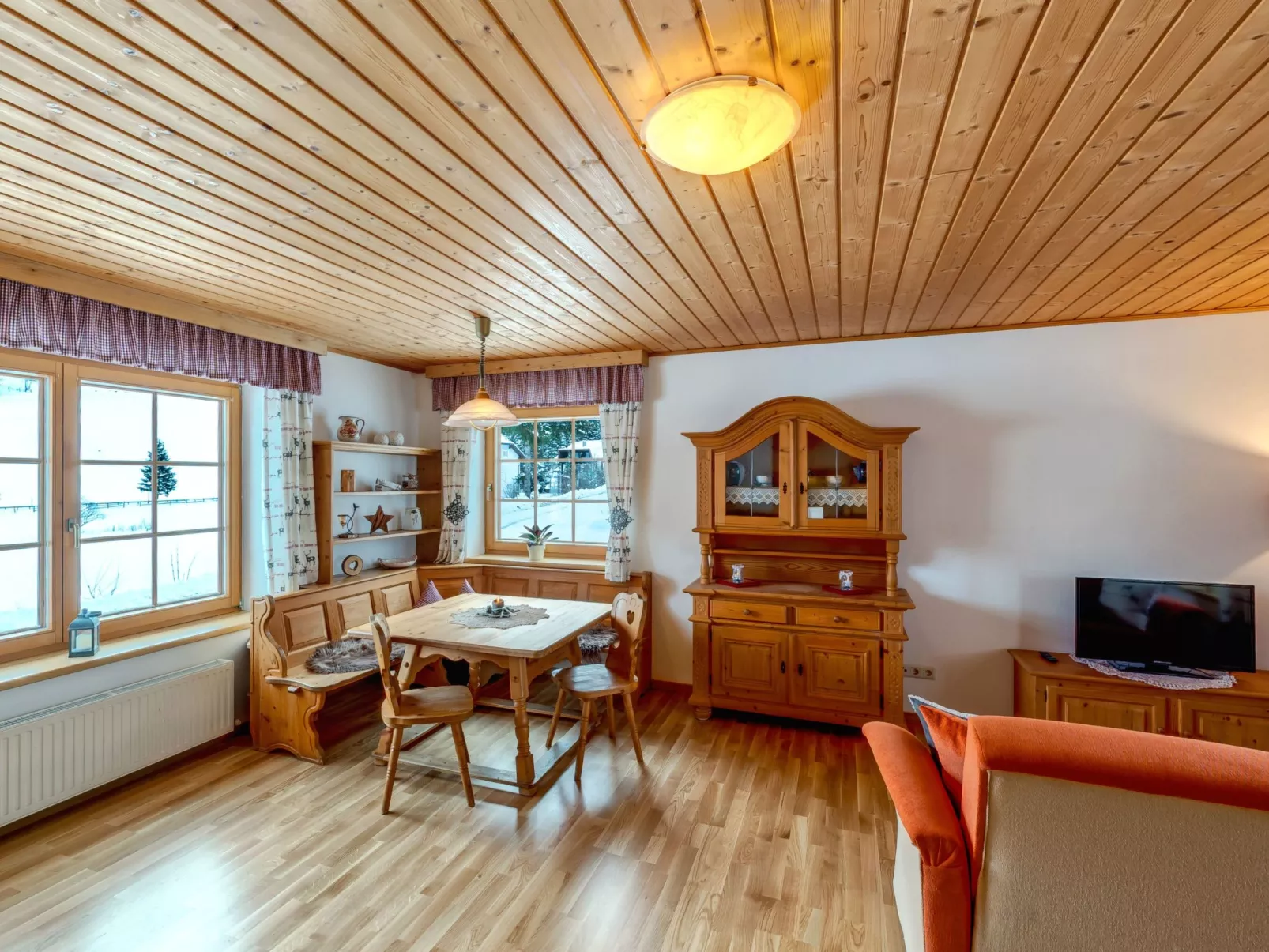 Gemütliches Ferienhaus in ruhiger Lage - Inside