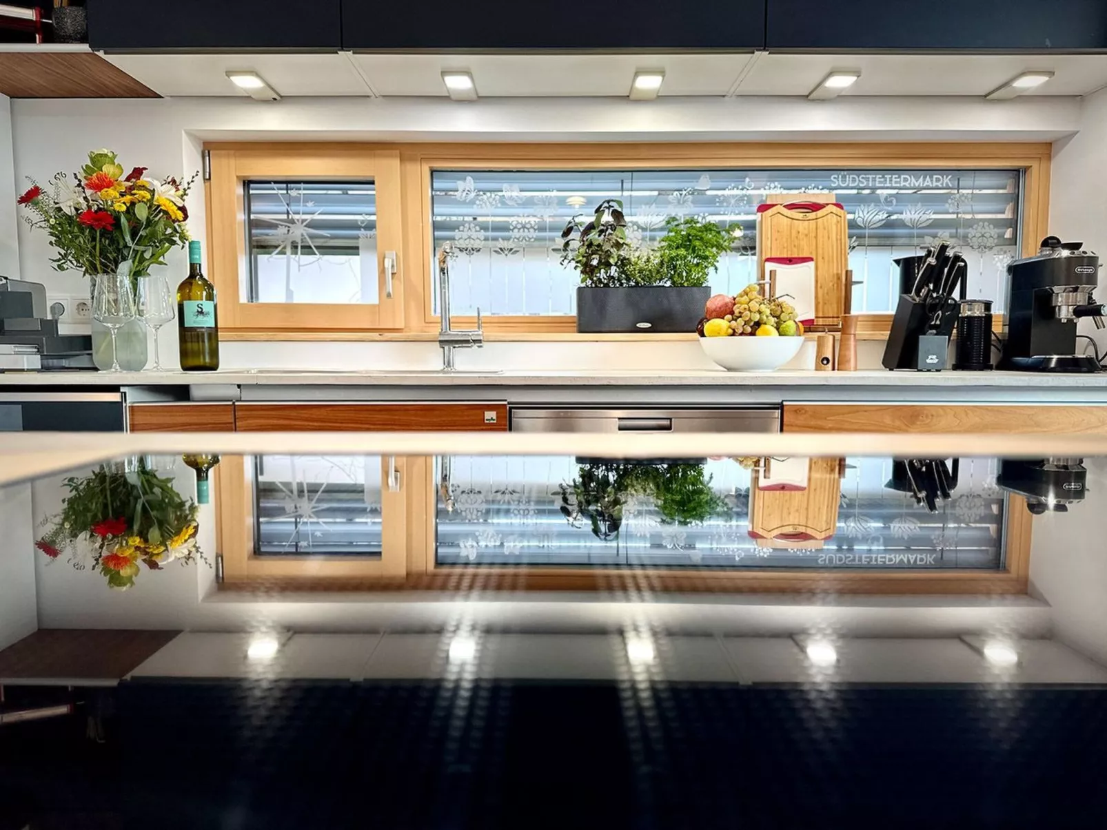 Das Rizzi - Freistehendes Haus mit Panoramapool-Inside