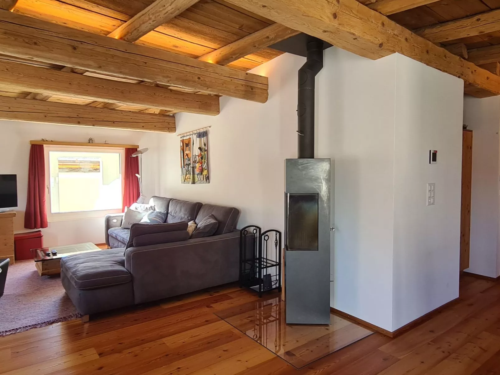 Wohnung mit atemberaubender Aussicht-Image-tags.info