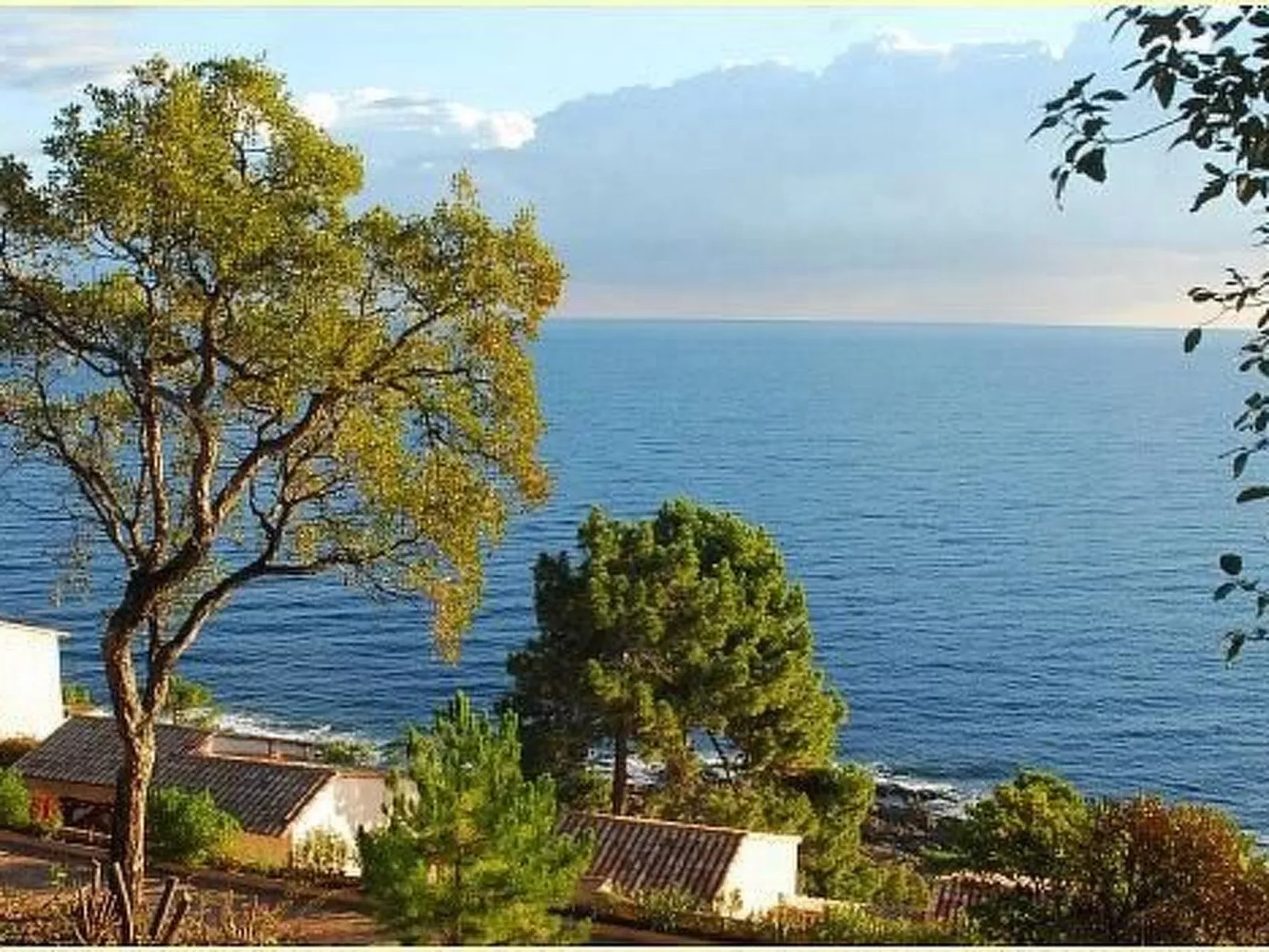 "Maison 3 personnes"-Dehors