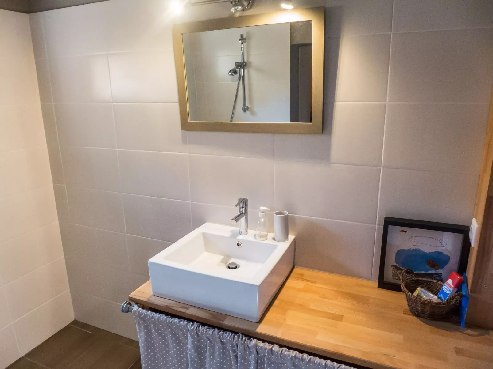 Gemütliches Steinhaus mit Garten-Drinnen