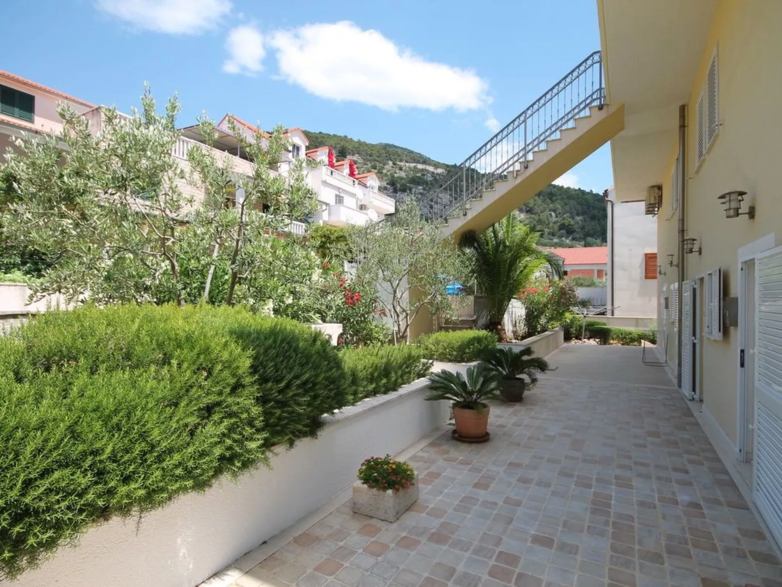 Wohnung in Bol - Dehors