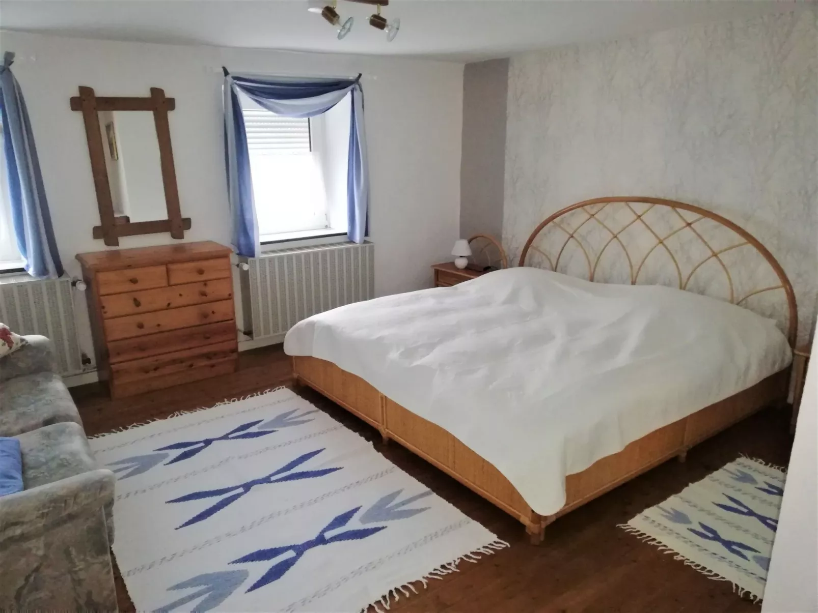 Geräumiges Ferienhaus in Holzerath mit Garten-Dedans