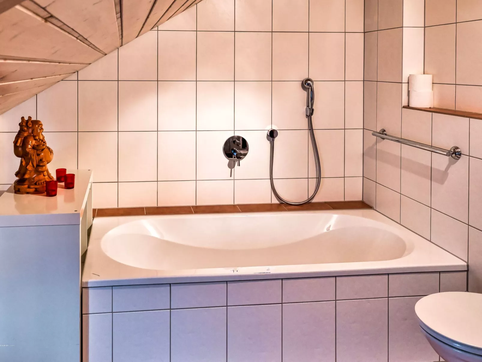 Panoramahaus & Pool-Inside