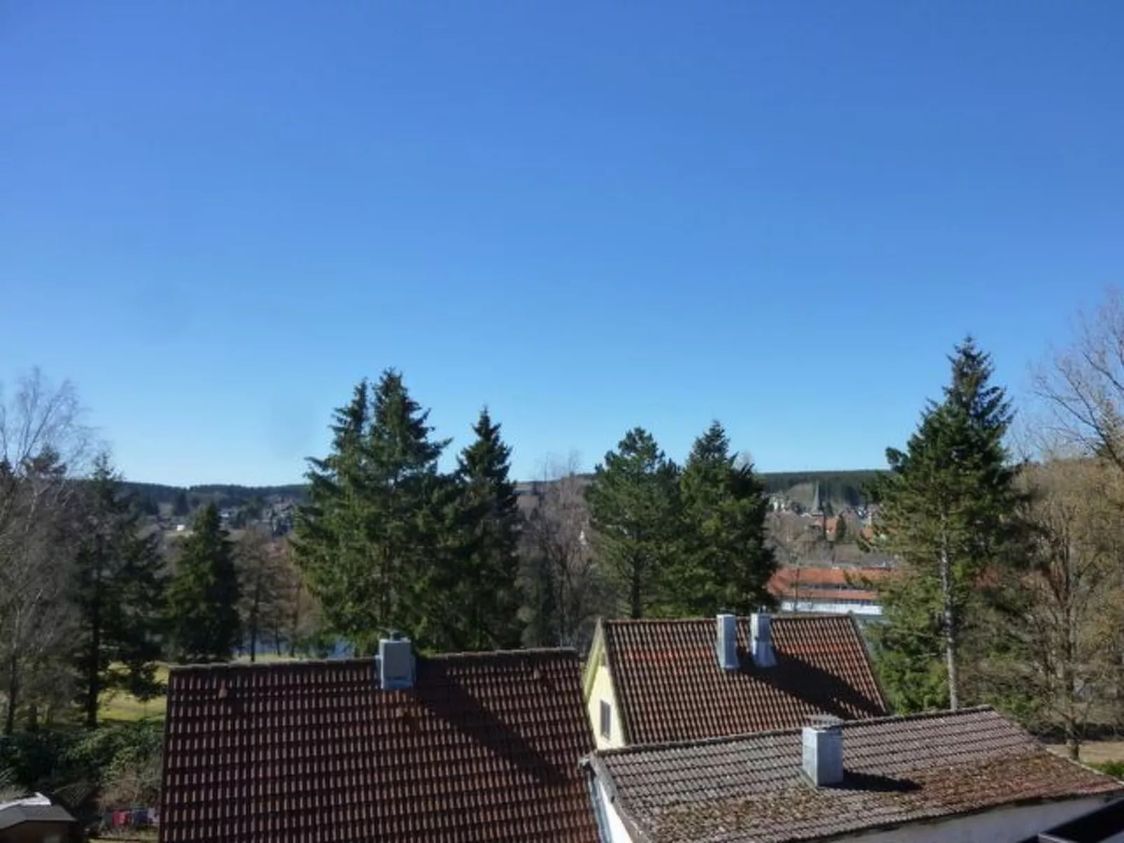 Moderne Ferienwohnung mit Balkon-Dehors