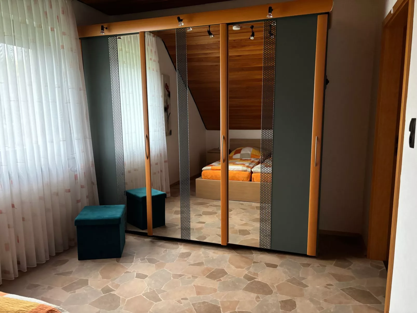 Mit großer Dachterrasse - Drinnen