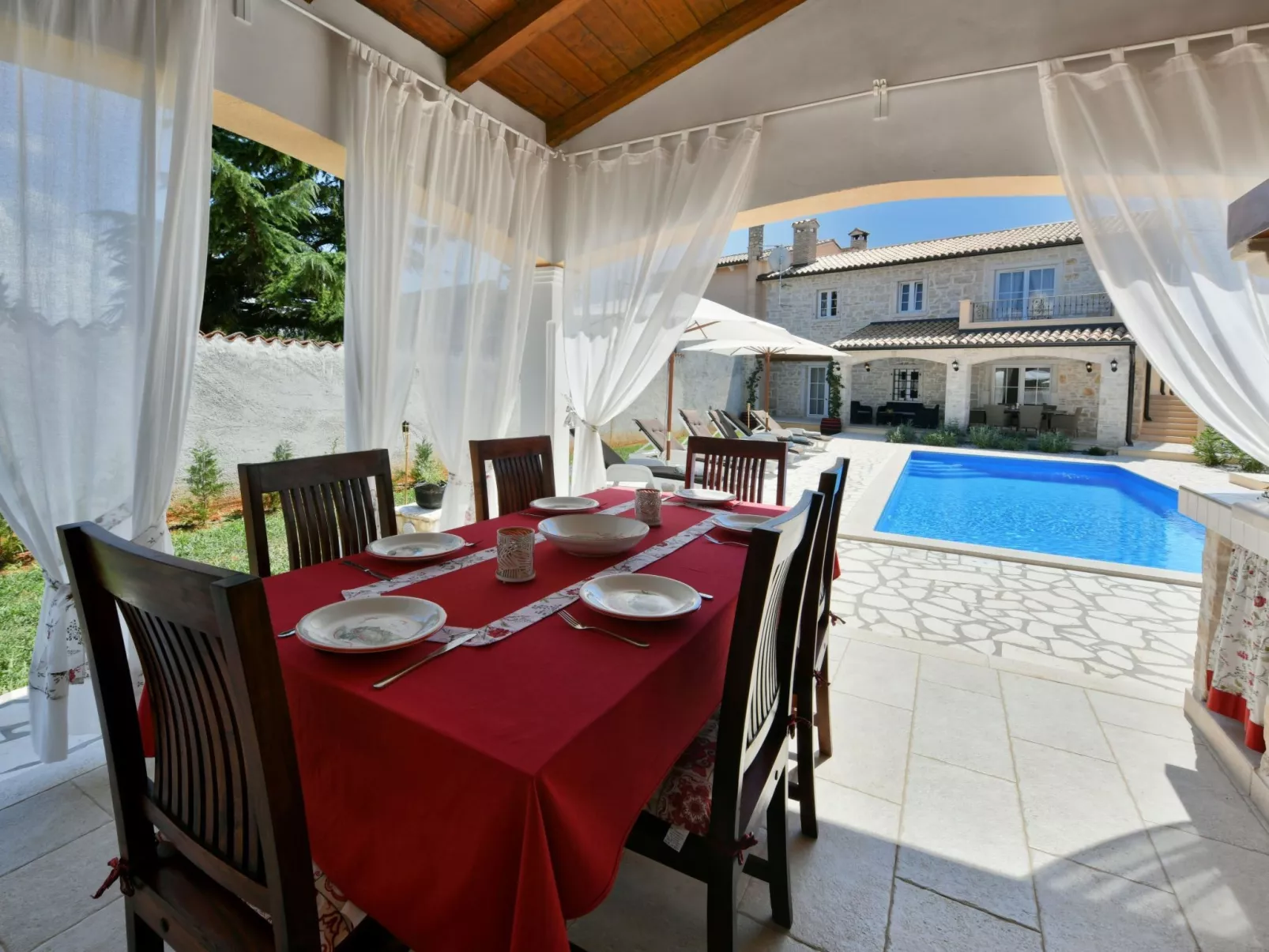 Mit Privatpool für 6 Personen ca. 130 m&sup2; in Markovici, Istrien (Binnenland-Dehors