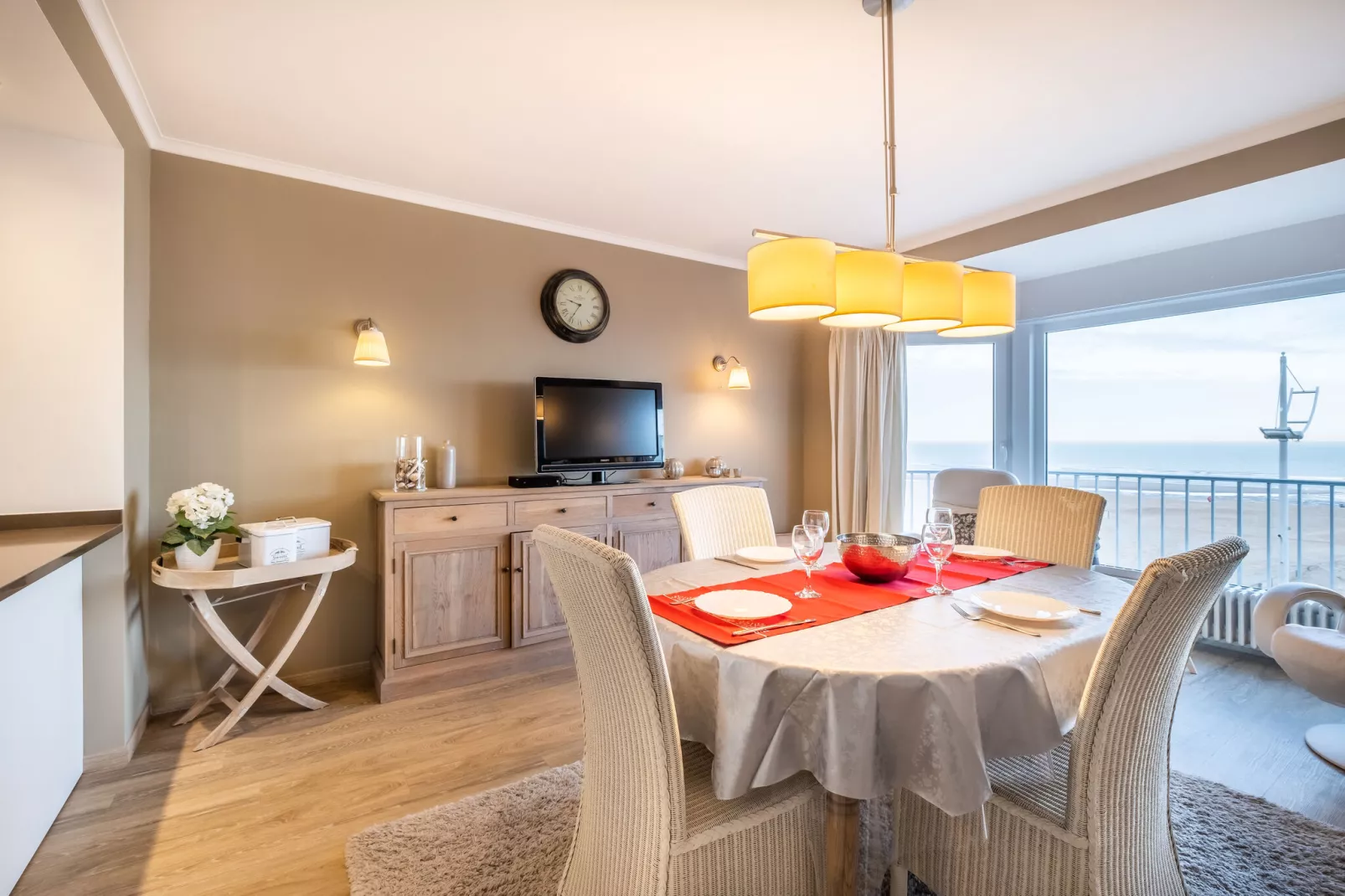 Les Vagues 201G20-Living room