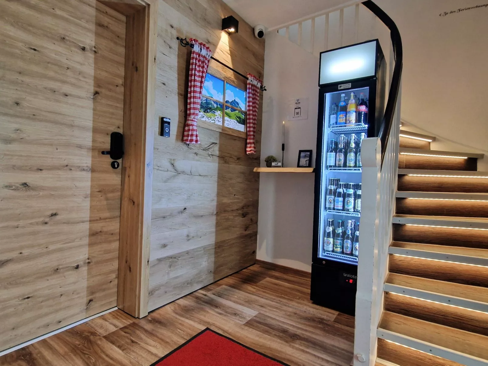 Ruhige-Ferienwohnung mit Süd Balkon in Zentrum-Dedans