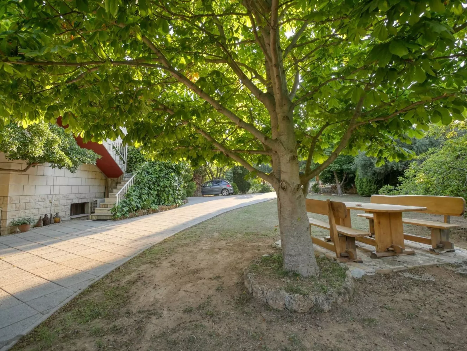 "Helena2" mit Blick auf das Wasser-Dehors