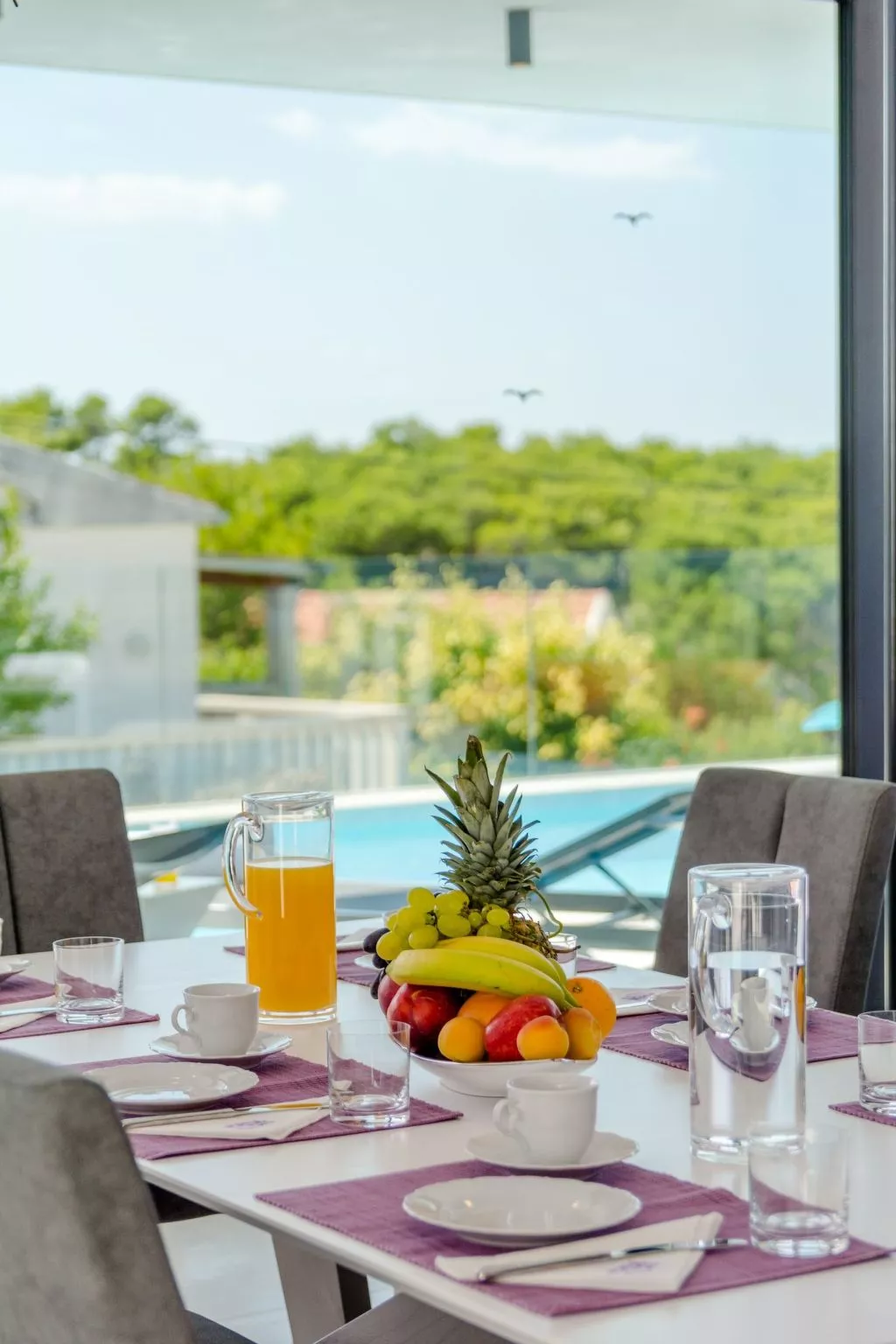 Tolles Ferienhaus in Sutivan mit Privatem Pool-Outside