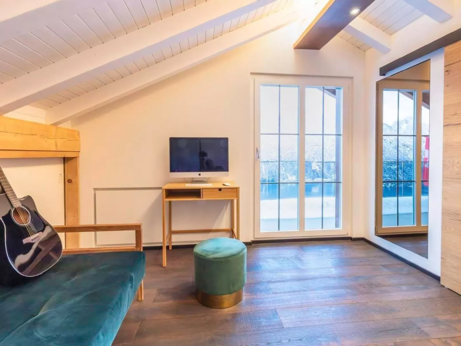 Wunderschönes Luxus-Chalet mit Seesicht-Image-tags.info