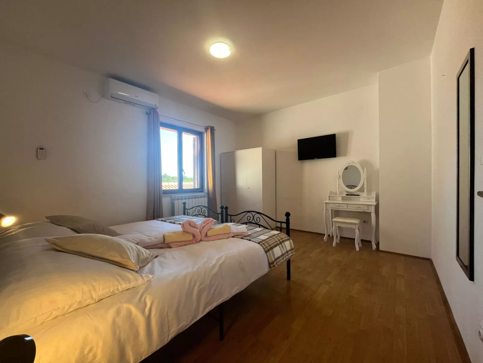 Wohnung "Wohnung Sterna mit Pool"-Image-tags.info