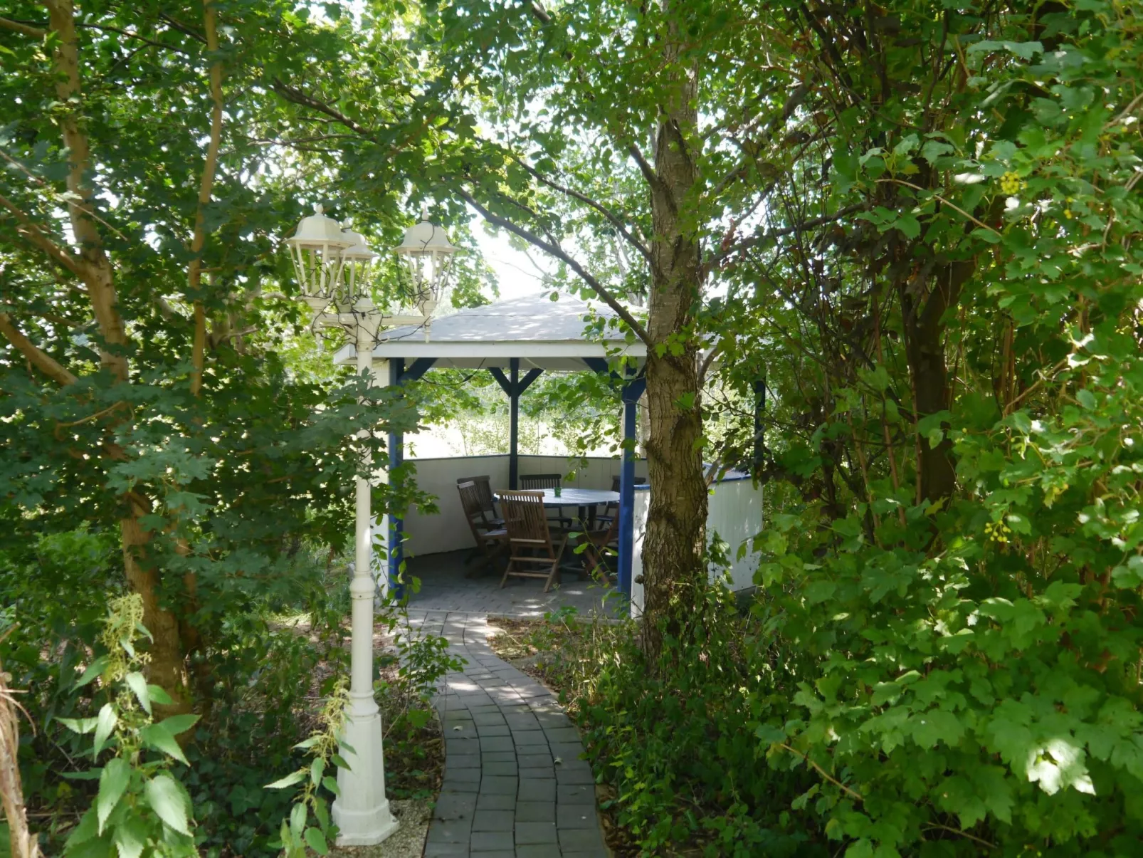 Haus-Zauberblau-Outside