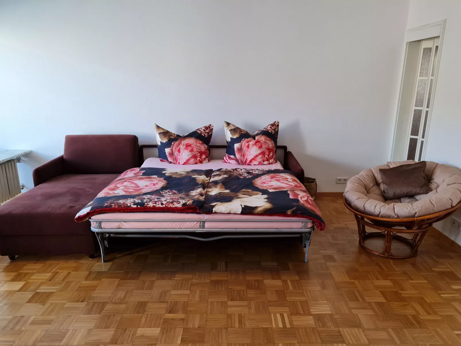 Studio Wohnung Terrassengarten-Inside