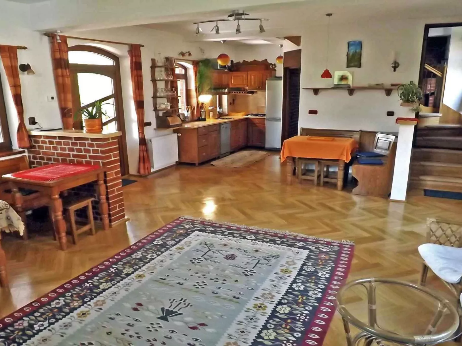 Casa Crina - rustikale Ferienvilla in Siebenbürgen-Image-tags.info