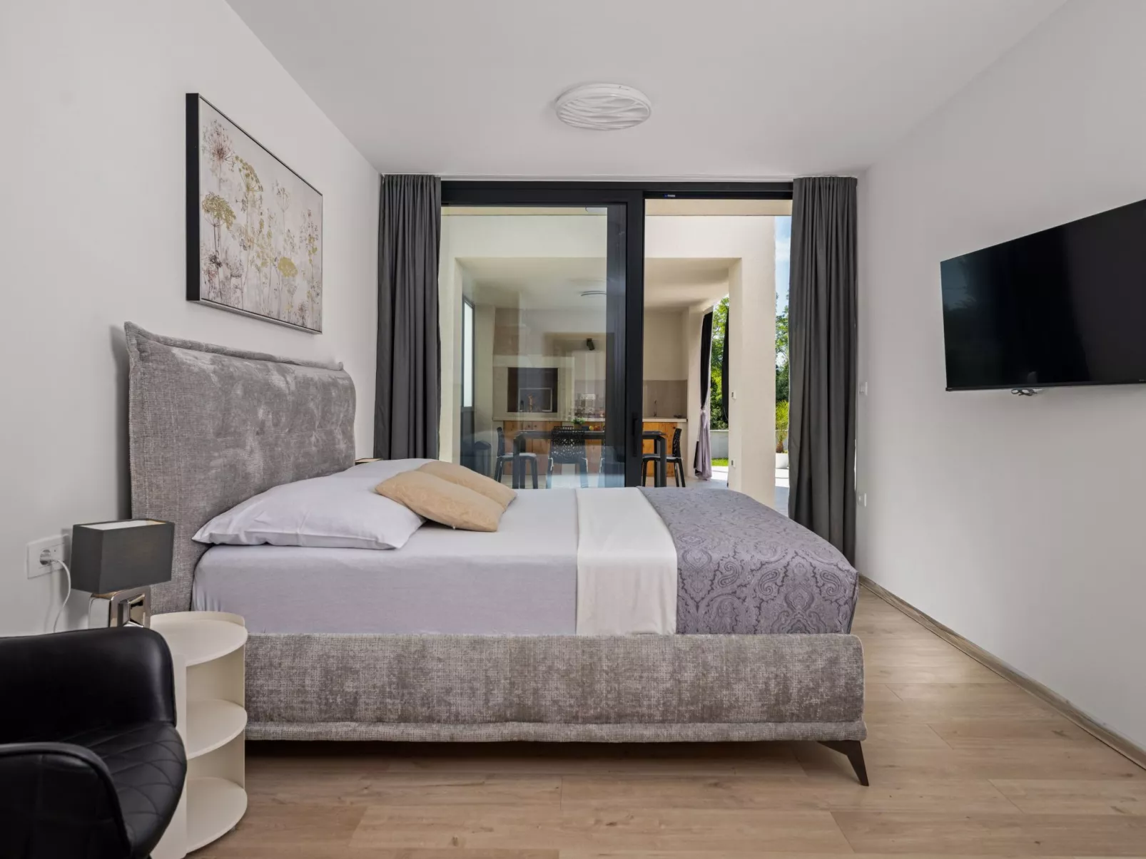 Sunset Villa B-Dedans