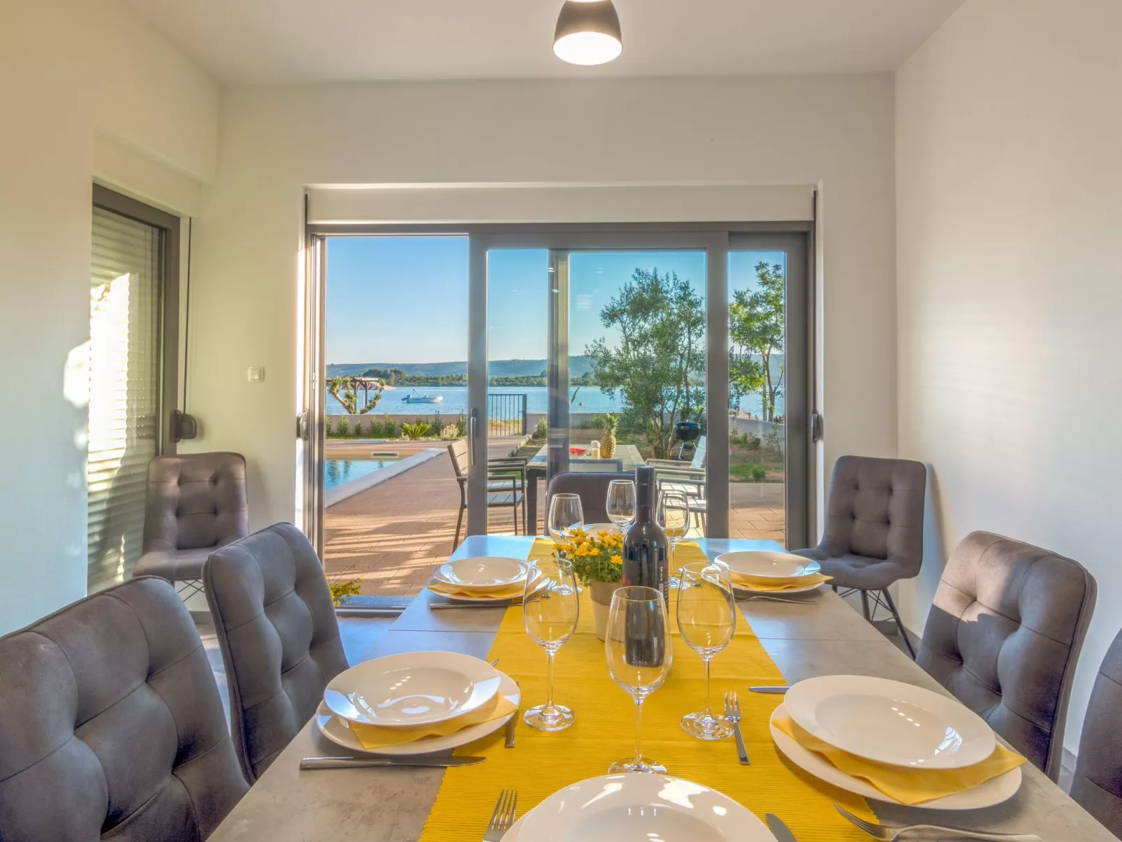 Villa "Lu-Ma" mit Blick auf das Wasser-Draußen