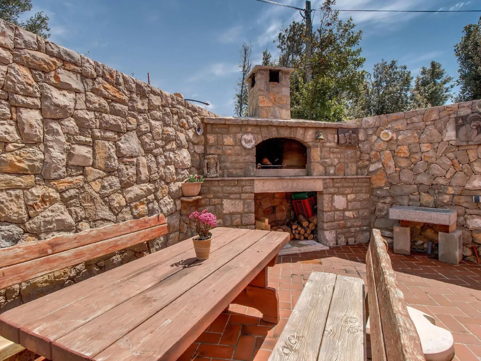 Appartement Casper mit Terrasse, Garten und Grill-Outside