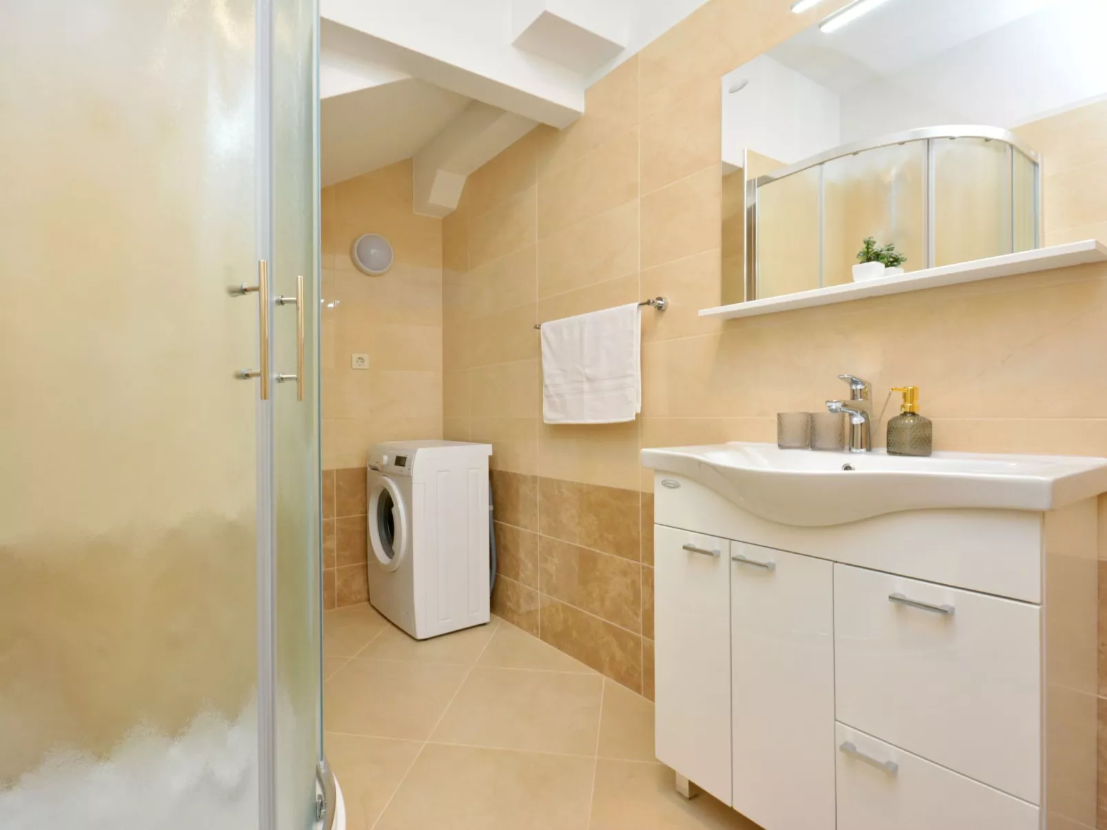 Villa Belezza 1 in der Nähe des Strandes-Dedans