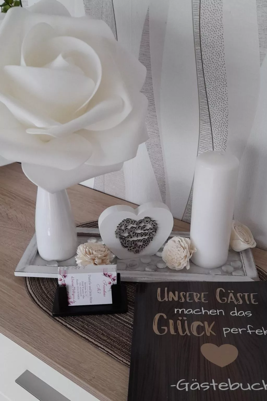 Mit Garten, Grill und Terrasse-Inside