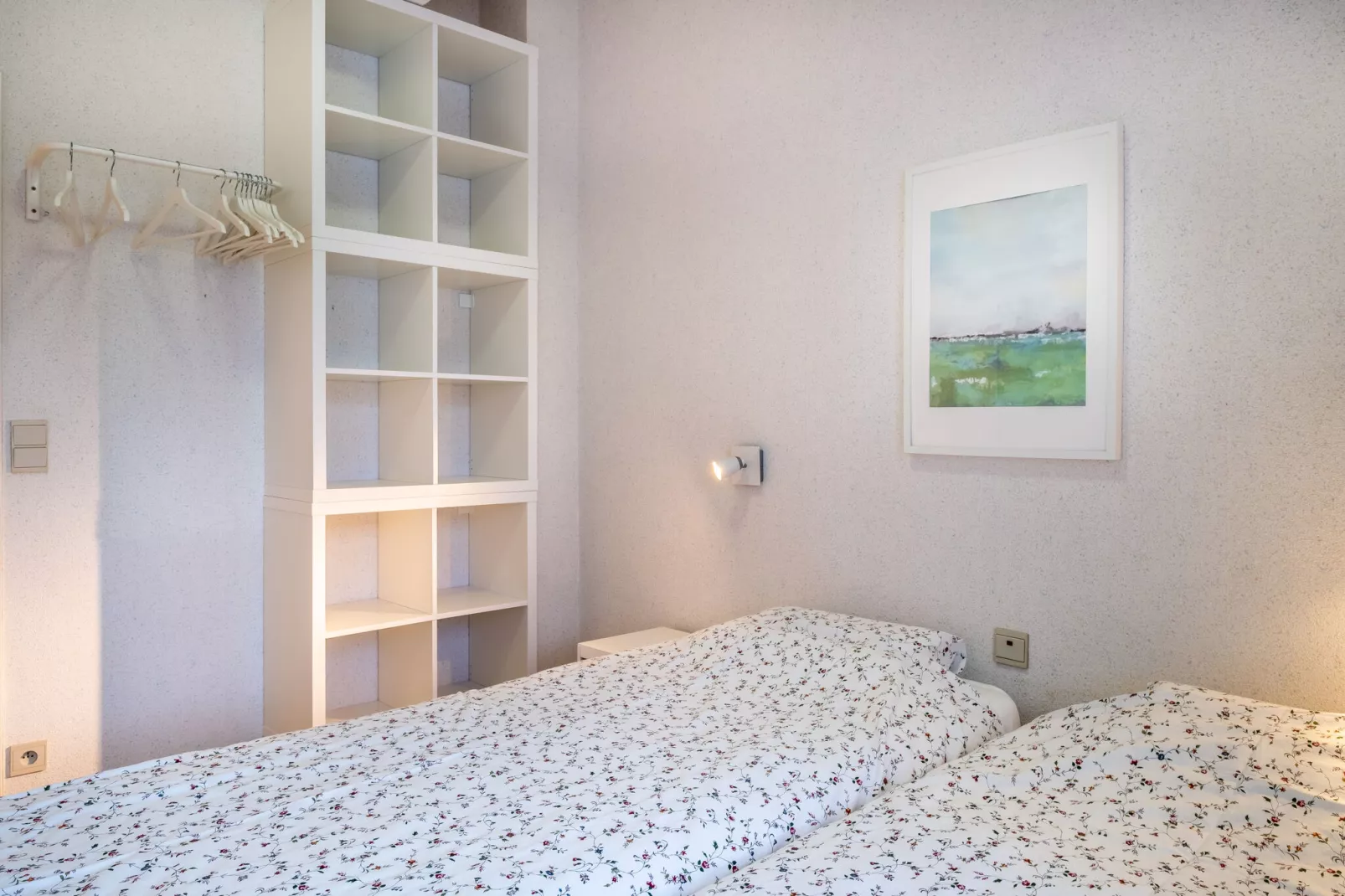 Abbeye 201-Bedroom
