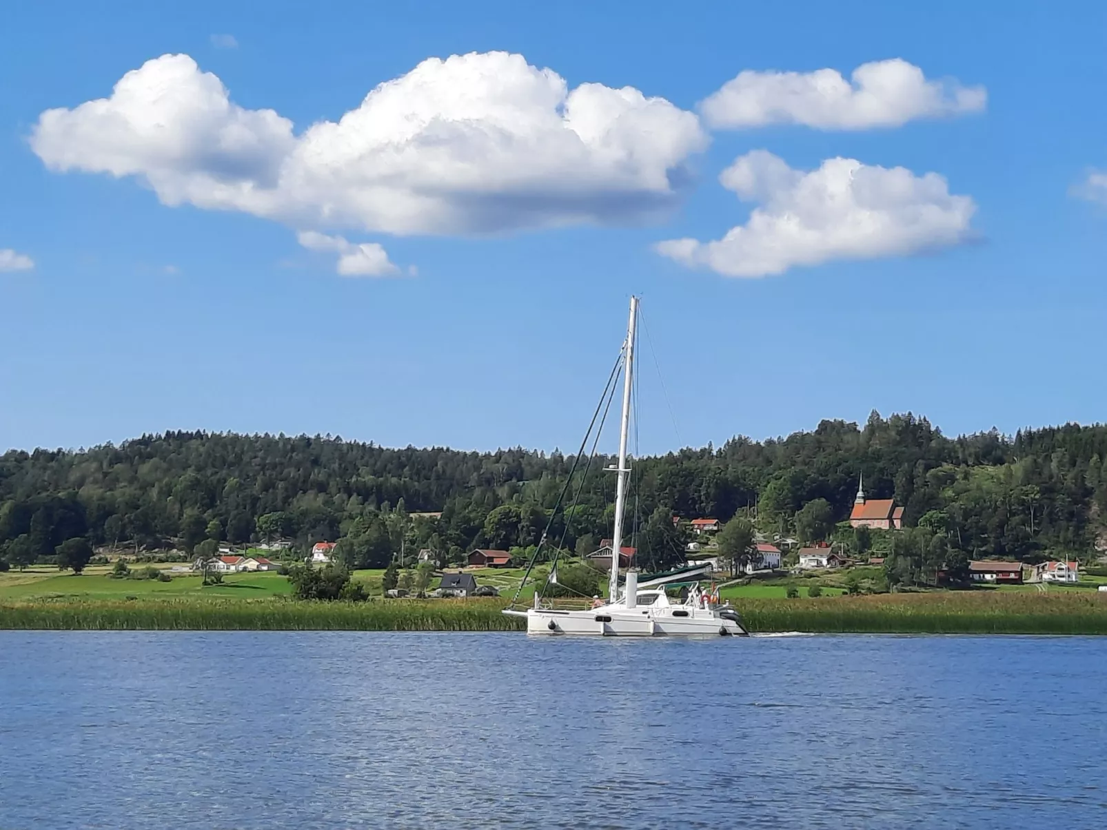 Bauernhaus-Wohnung bei Göta Älv in der Nähe von Göteborg - Outside