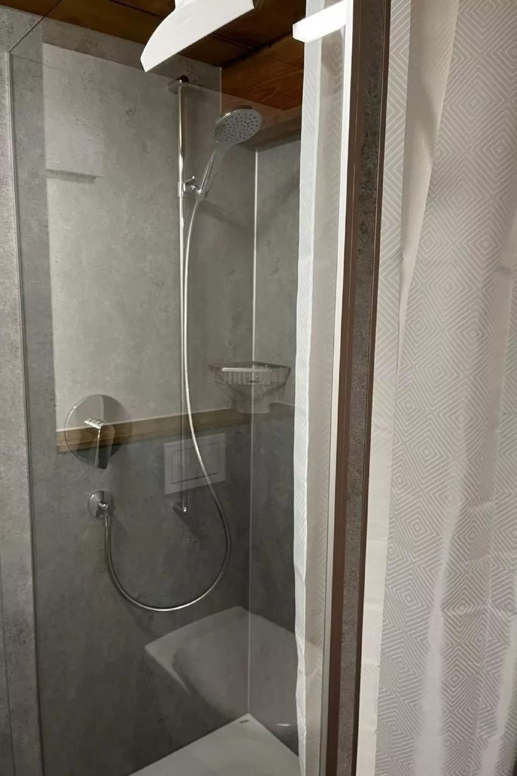 Lungern-Image-tags.info