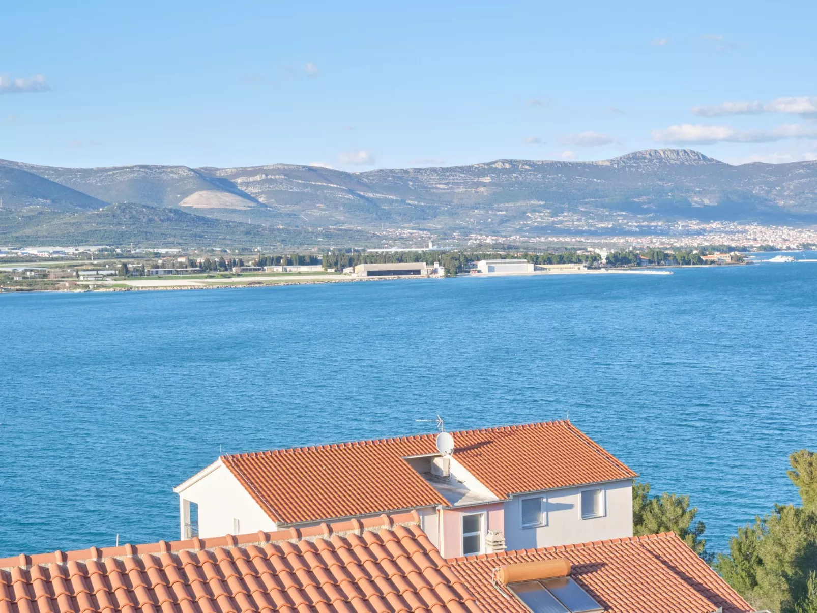 Für 4 Personen ca. 65 m&sup2; in Mastrinka, Adriaküste Kroatien (Kroatische Ins-Draußen