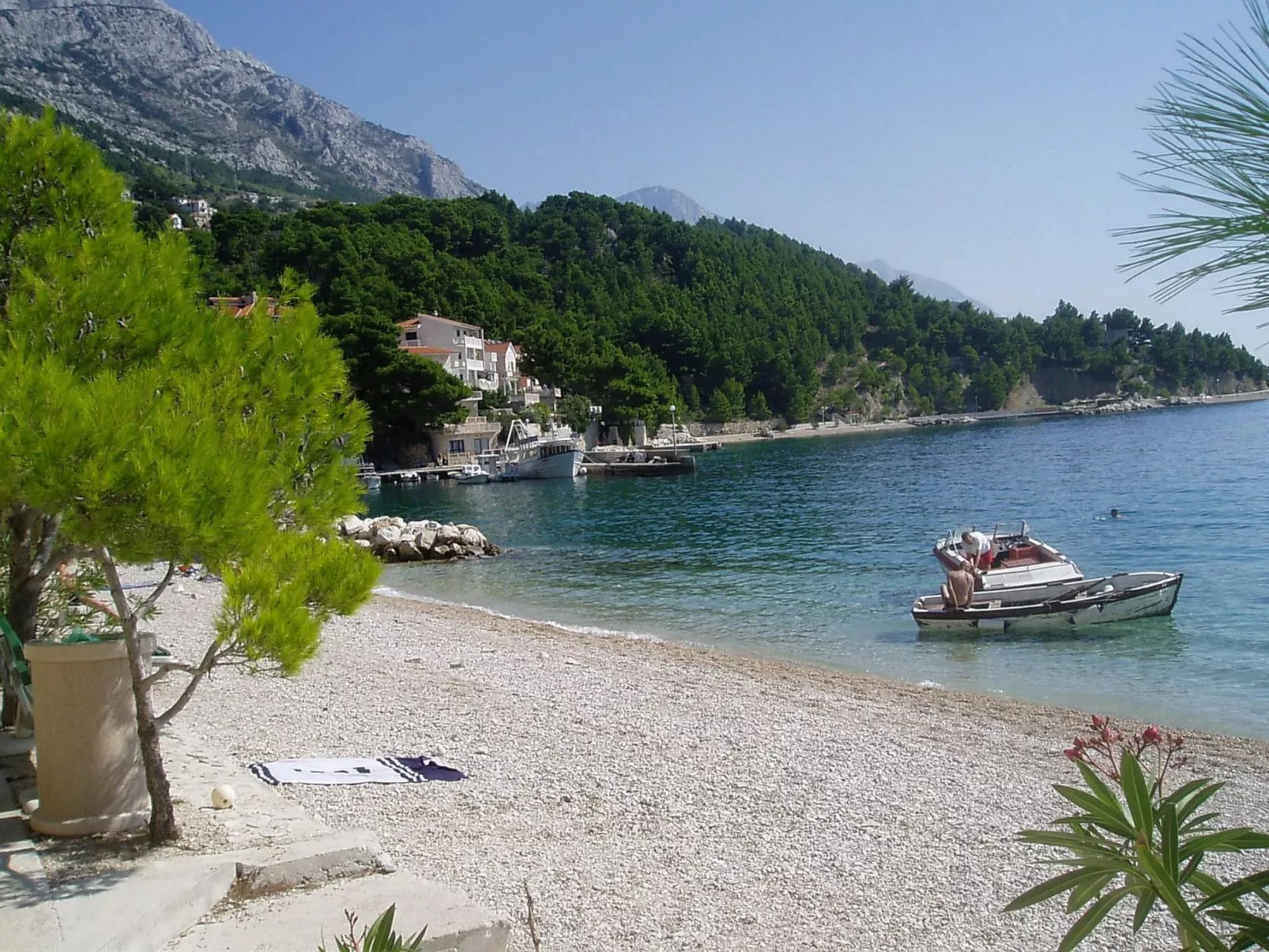 Wohnung für zwei Personen im zweiten Stock-Outside