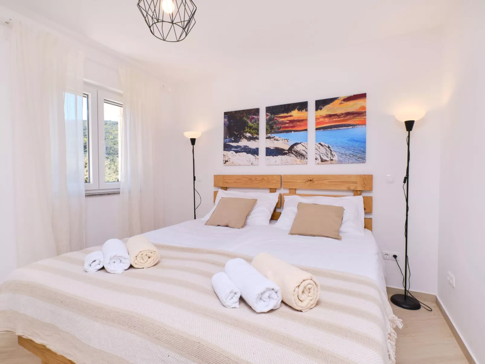 Mea Cres Sonnenvilla-Inside