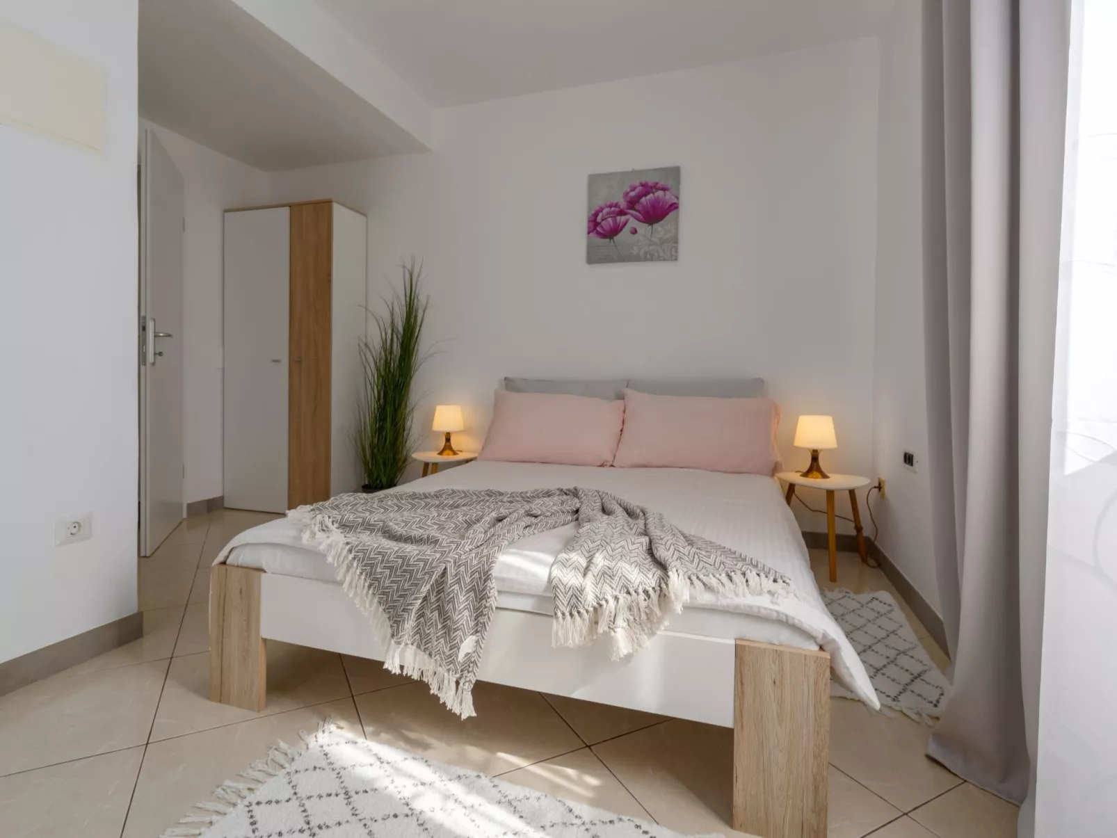 Villa Morena-Image-tags.info