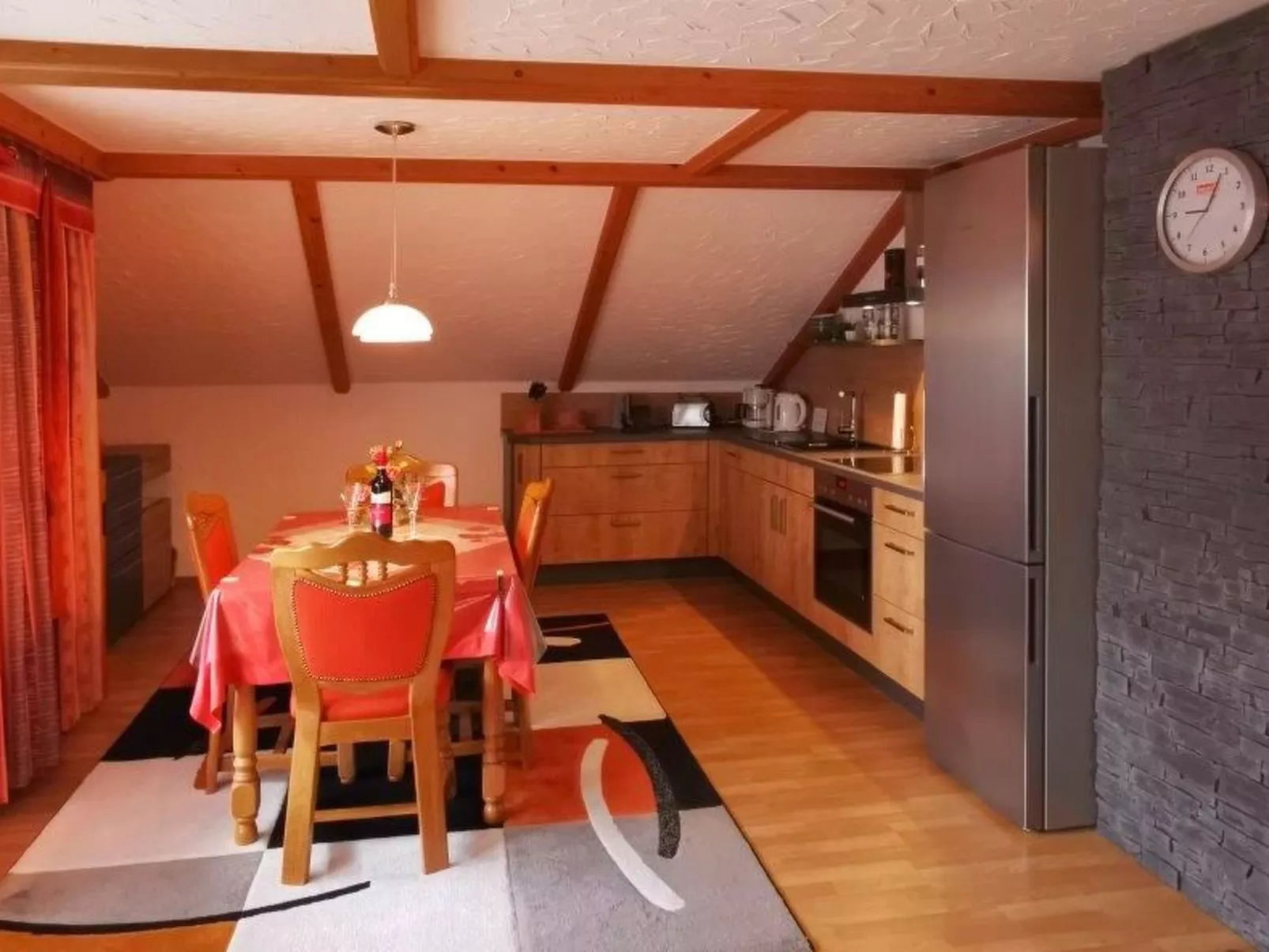 Simon in Gleißenberg-Inside