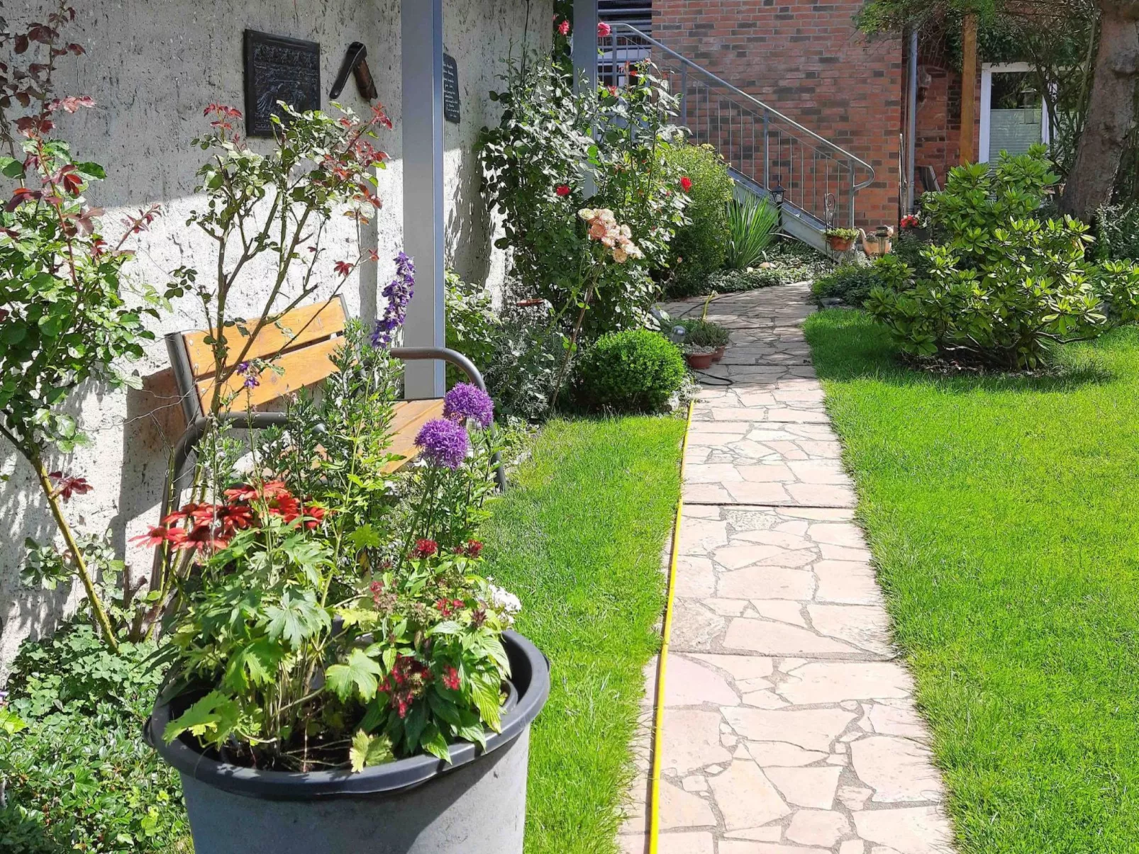 Charmante Wohnung in Dassow mit Terrasse und Gri - Dehors