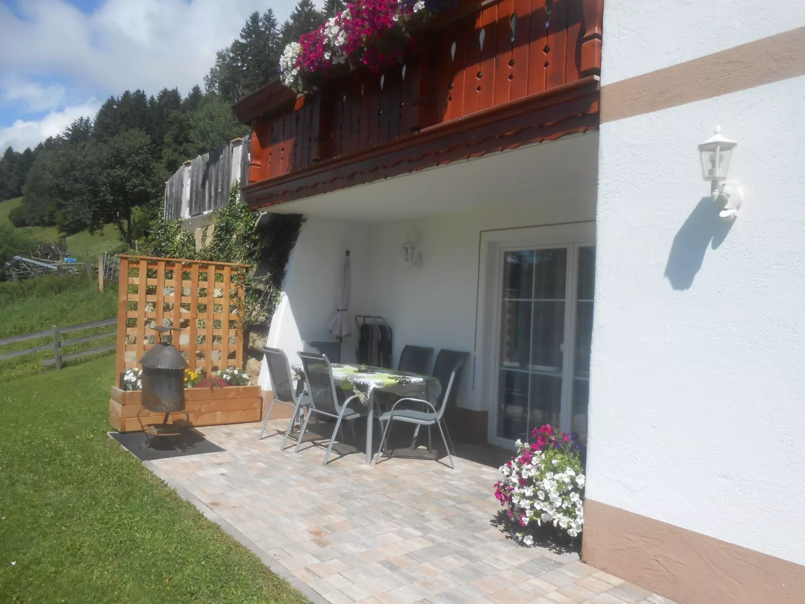 Wohnung Michaela in Flattach-Draußen