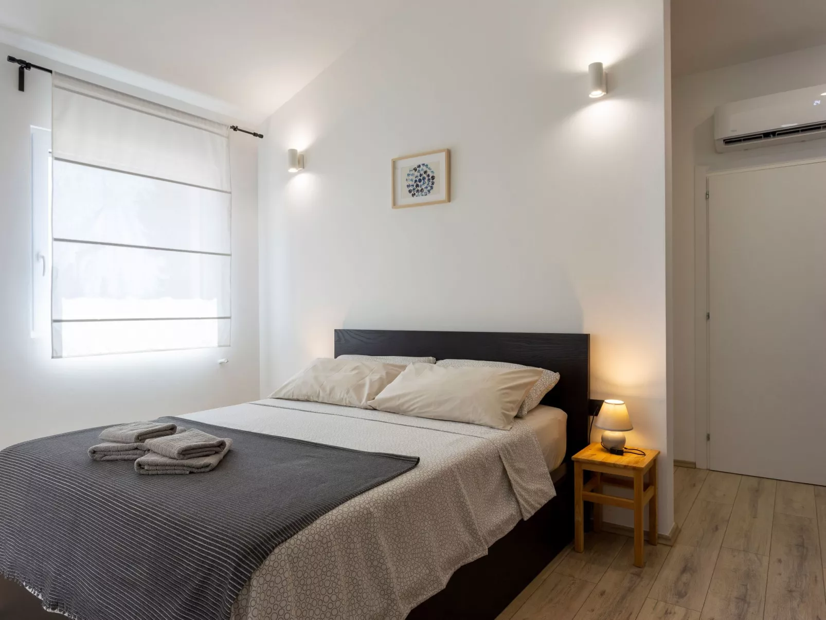 Modernes Ferienhaus in Strandnähe-Drinnen