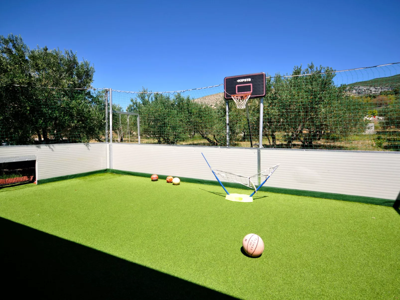 Villa Rimac in Kastel Stafilic mit Garten, Grill-Draußen