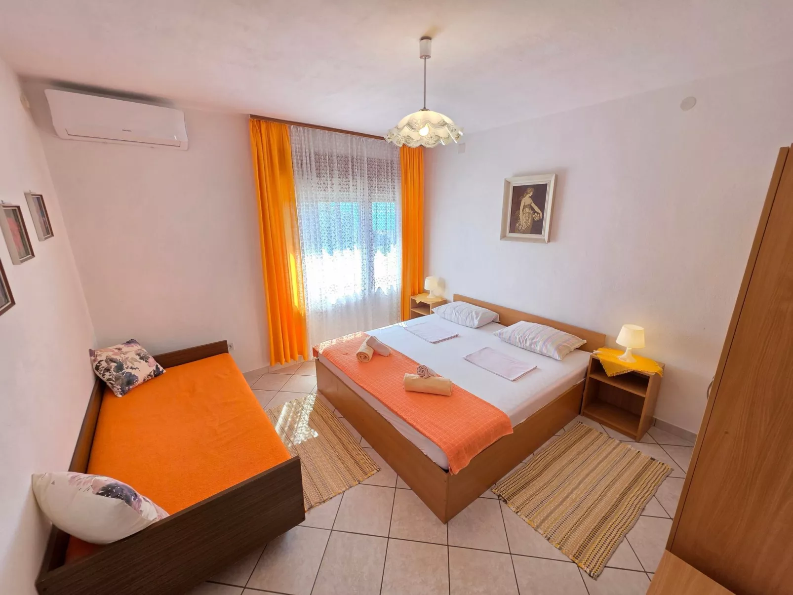 Wohnung mit Terrasse-Dedans