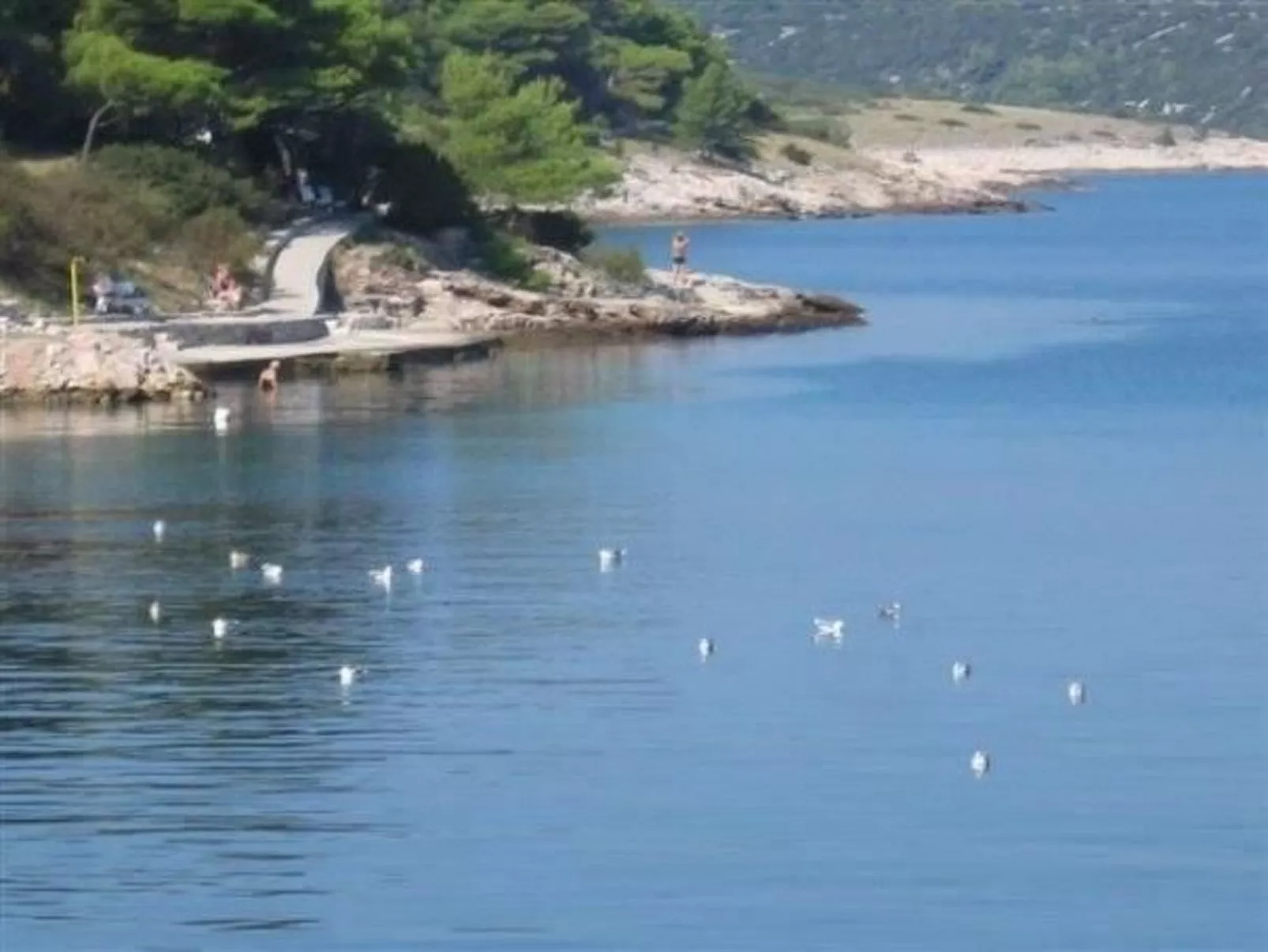 Hütte "Moj mir" mit Blick auf das Wasser-Dehors